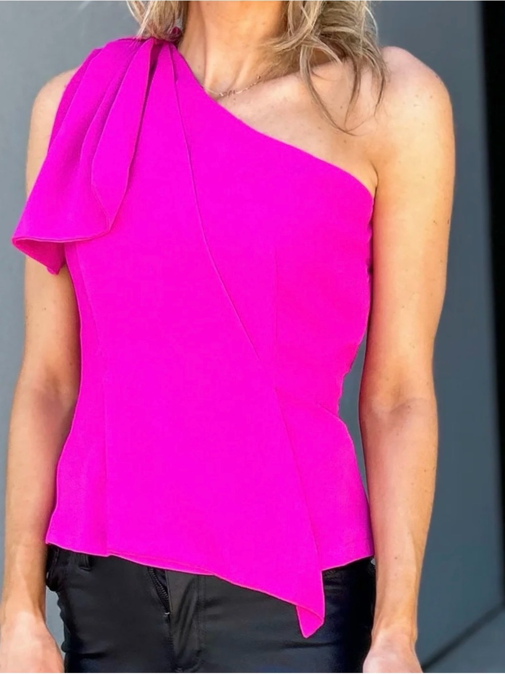 Fab'rik Fuchsia One Shoulder Bow Top, Size Small